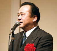 安永達哉氏