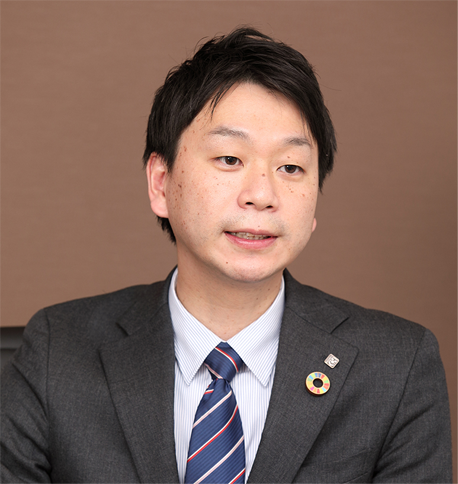 野口氏