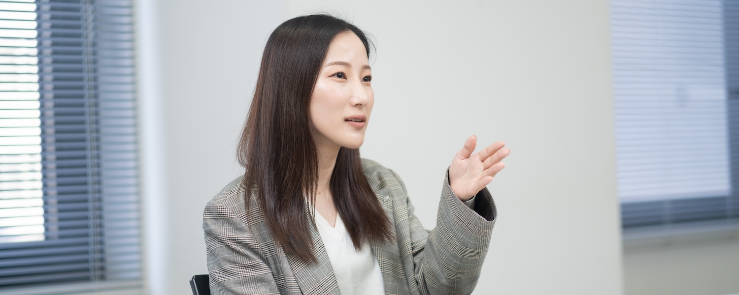 インタビューの様子