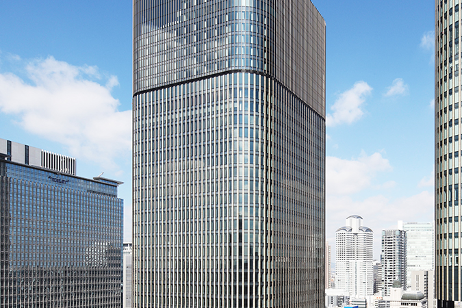 大阪本社ビル外観