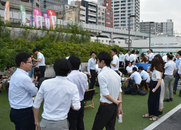 東京支店の様子